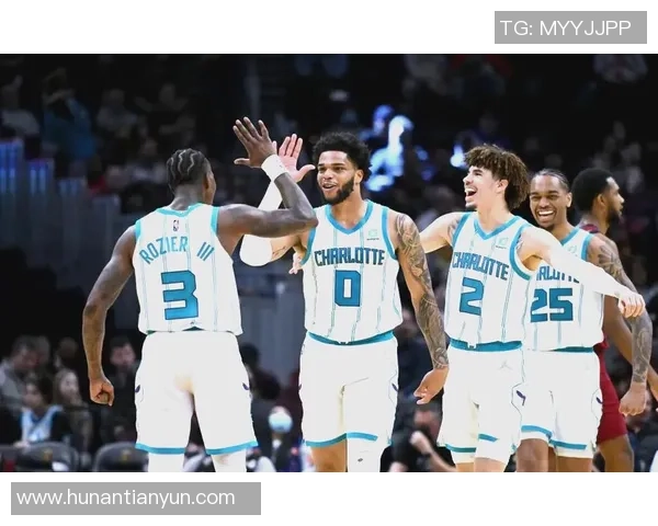 11月16日骑士对阵黄蜂精彩赛事回顾与分析赛季战绩与球员表现一览