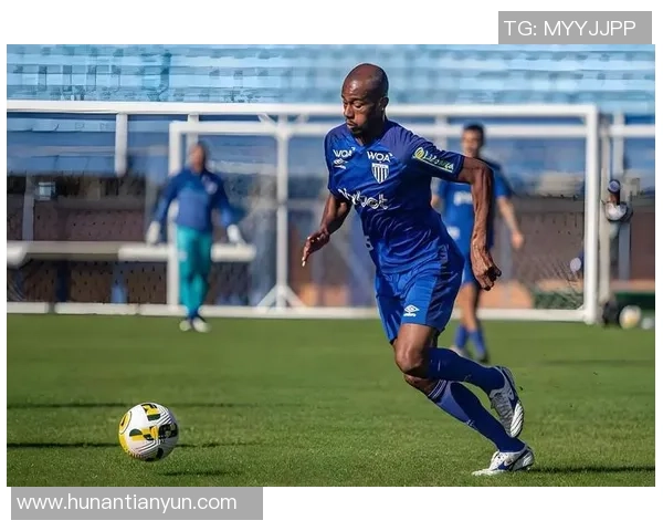 阿瓦伊主场迎战戈竞技争夺联赛关键三分的激烈对决