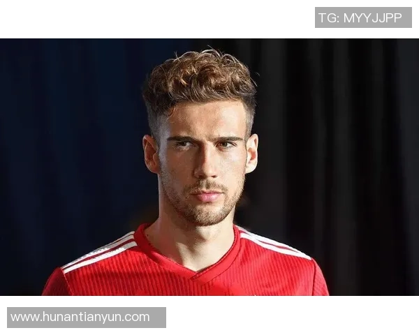 格雷茨卡的崛起与未来展望:从天才少年到足球巨星的成长之路 格雷茨卡的崛起与未来展望:从天才少年到足球巨星的成长之路