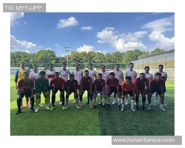 深圳足球队的团队协作揭秘:如何铸就胜利的背后故事与默契配合 深圳足球队的团队协作揭秘:如何铸就胜利的背后故事与默契配合