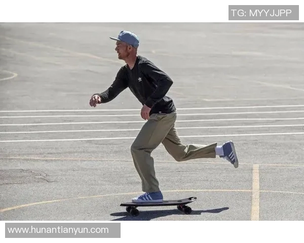 滑板战术解析:深入探讨上海滑板队的包夹体系与战术运用MBA 滑板战术解析:深入探讨上海滑板队的包夹体系与战术运用MBA