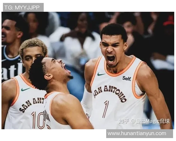 马刺与热火激战10月31日NBA赛季精彩对决引发球迷热情期待